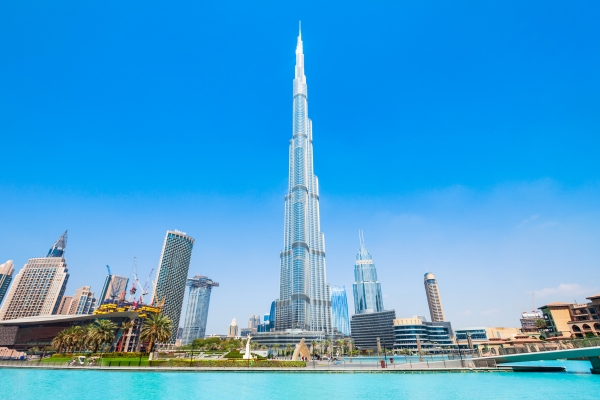 Tòa nhà cao nhất thế giới - Burj Khalifa (Dubai, UAE)