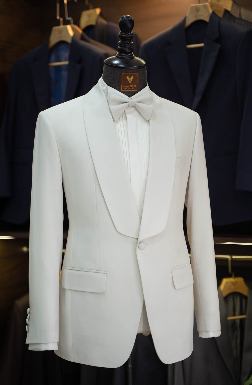 Ivory Shawl Lapel Tuxedo