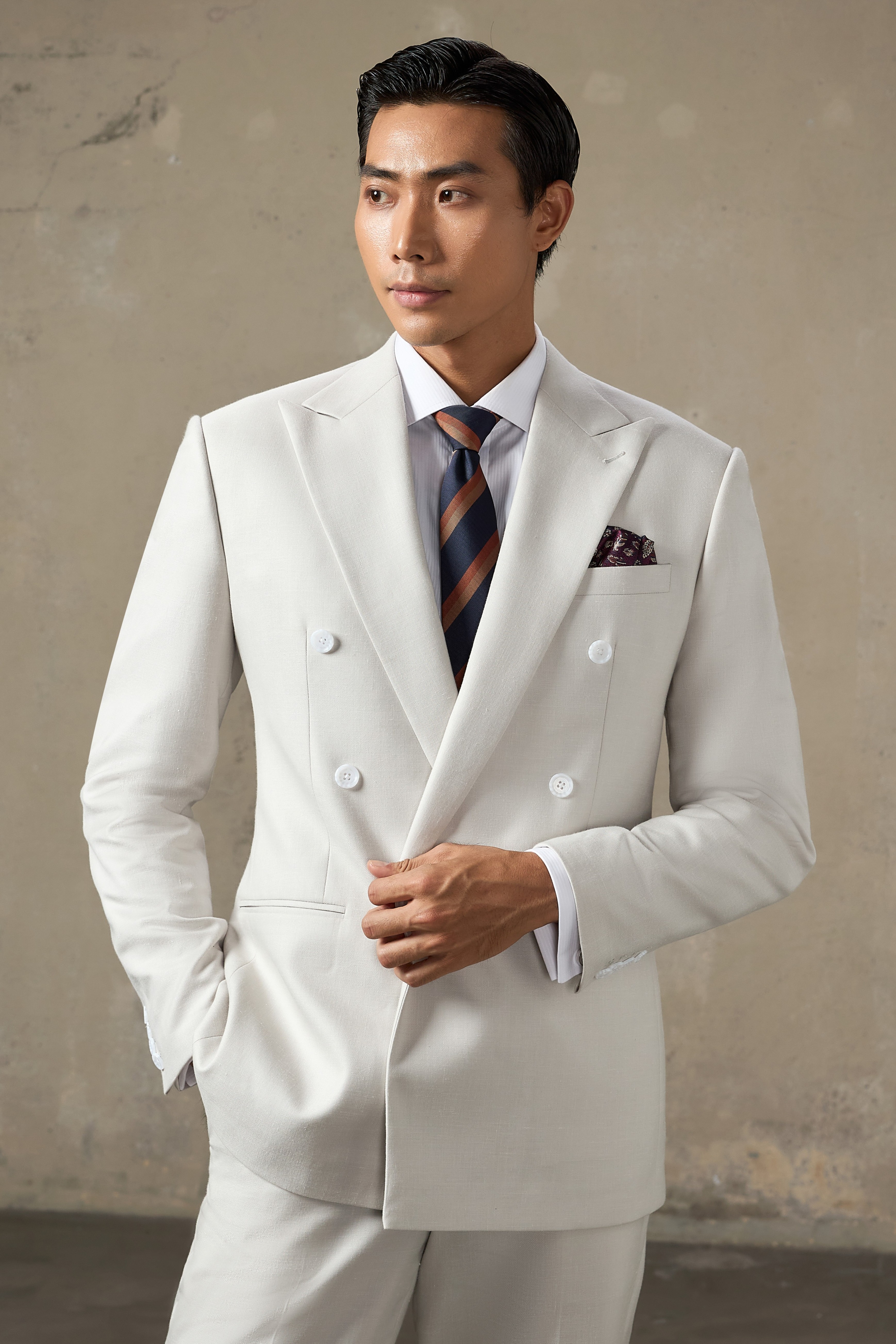 LOOK 3 | Double-Breasted Safari Suit